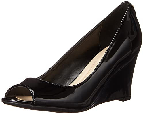 Nine West Women's Cape9x98 Wedge Sandal, Black Patent, 9