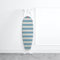 Rayen | Fodera universale per asse da stiro | Fodera da stiro regolabile EasyClip | 4 strati: 100% cotone con titanio | Imbottitura in schiuma | Antigoccia | Dimensioni: 130 x 47 cm | Stampa blu