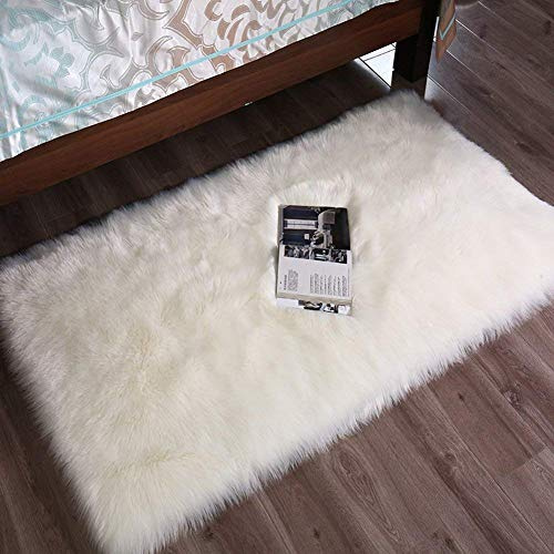 DQMEN Spitzenqualität Lammfellimitat Teppich, Kunstfell Dekofell Lammfellimitat Teppich Longhair Fell Nachahmung Wolle Bettvorleger Sofa Matte (Weiß, 60 X 90cm)