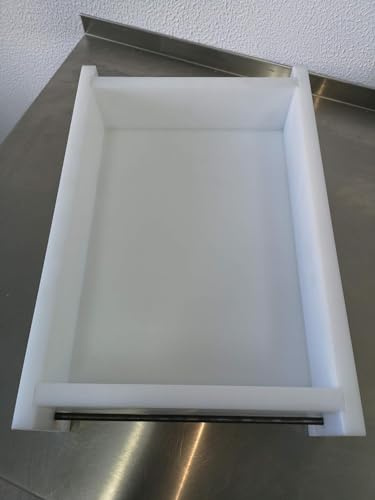 Biolousa Professionelle Seifenform aus HDPE 500 für 1 Block (28 x 8,5 x 39 cm) für Seife von + – 9100 g zum Schneiden in 5 Stangen (5,5 cm x 8,2 cm x 39 cm) mit Silikonblättern
