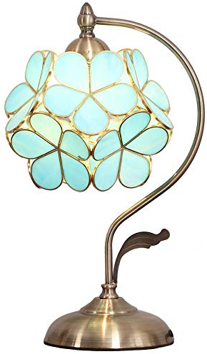 Bieye Lampe de table en vitrail style Tiffany avec pétales de fleurs et base en laiton pour la décoration intérieure (Bleu ciel, Fleur de cerisier 8)
