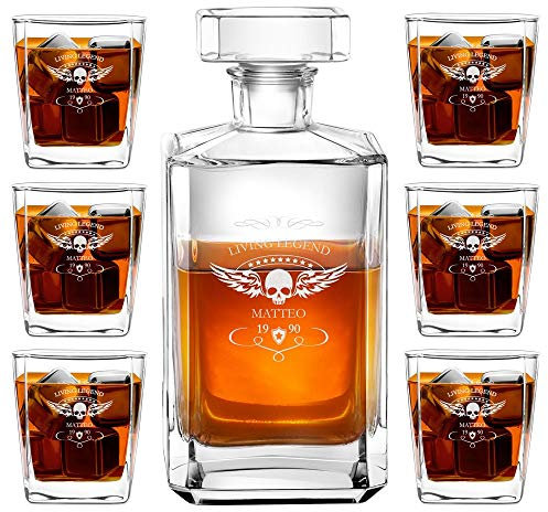 Maverton Decanter per Whisky in vetro - incisione personalizzata - Caraffa in vetro da 700 ml + 6 Set bicchieri whisky - idea regalo per l’uomo - legenda
