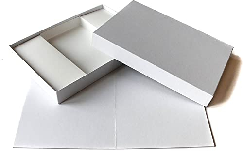 Spieltz Brettspiel selber basteln DIY Spiel/Blanko Brettspiel zum Selbstgestalten. Leeres Spielbrett 30x40 cm + Schachtel + Einlage, Leinenpapier weiß, Made in Europe. (Größe Medium)
