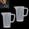DOUSELLA 2 Pezzi Set di Misurino in Plastica 100 ML Misurino Graduato con Manico Misurino di Precisione con Bilancia Caraffa Graduata Professionale per Laboratorio, Panetteria, Cucina - 8,8 * 5,4 CM