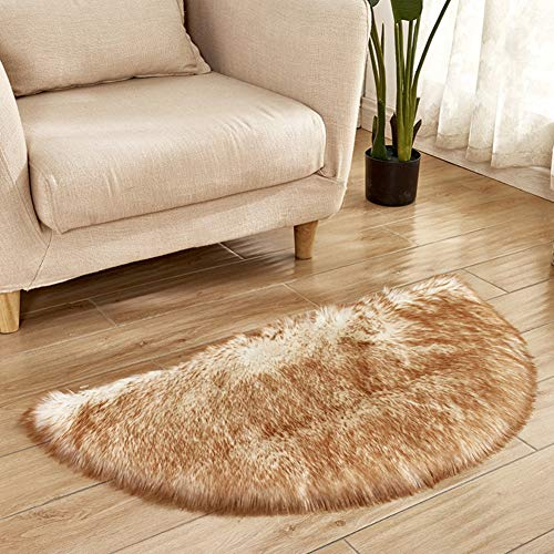 YAOTT Faux Lammfell Schaffell Teppich, Halbkreisförmiger Fellteppich, Flauschig Weiche Nachahmung Wolle Teppich, Hochflor Teppich für Wohnzimmer Schlafzimmer Kinderzimmer Weiß Gelb 45X90CM