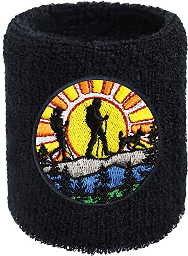 Wandern Stickerei Outdoor Schweißband & Absorbierendes Frottee | Wristband Geschenk Outdoor-Training Schweiß-Armband Geschenk für Naturfreunde Bergliebhaber Bergsteiger Klettern