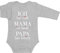 Baby Body Langarm - Süßer Spruch - Ich Bin süß, Mama ist heiß, Papa hat Glück Geschenk Langarmbody Baby Mädchen - Geschenke für Mama - Baby Strampler 6-12 Monate Grau