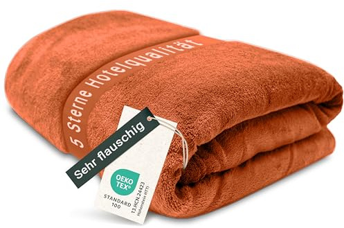 ZOLLNER Kuscheldecke flauschig in 220x240 cm - super kuschelige und warme Sofadecke - waschbar bis 95°C - atmungsaktive Mikrofaser in Terracotta - Hotelwäschequalität - Oeko Tex® Zertifiziert