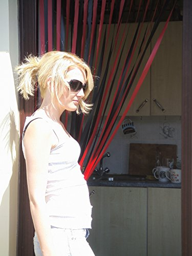 Milano Türvorhang, Insektenschutz, Fliegenvorhang, Streifenrollo Mit selbstklebenden Montagehaken für Kunststoff-Türrahmen, 80 cm breit x 200 cm lang