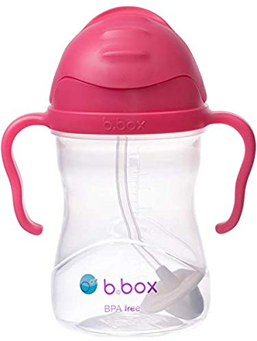 B. Boite Essential Gobelet avec pailles de rechange et nettoyant rose