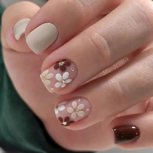 JUSTOTRY 24 Pcs Beige Floral False Nails Short Pattern,White French Square Press on Nails,Glossy Daisy Coffee Fake Nails Medium for Nail Art,Classy Squoval Stick on Nail for Women Gifts