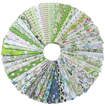 TPZORJX 50pcs Tela algodon Telas Patchwork, 10 cm x 10 cm tela de algodón paquete, Tela de Algodón de Navidad Telas Navideñas Patchwork, para Acolchado DIY para Manualidades de Costura(Verde)