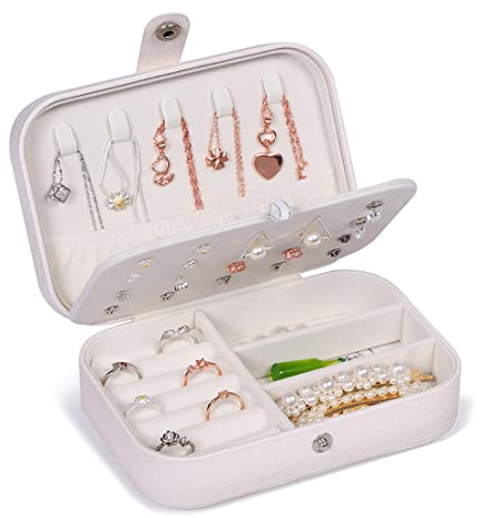 JOYUE Schmuckkästchen Reise PU-Leder Schmuckbox Tragbar Schmuck Aufbewahrungsbox für Ringe Ohrringe Halskette, 16,5 x 11,5 x 5,5 cm (Weiß)