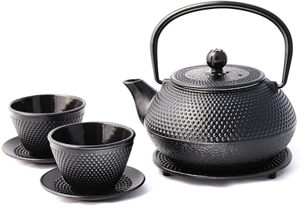 Royal Tips TETERA TETSUBIN DE HIERRO FUNDIDO 800ML - Set juego de té hierro fundido completo de 7 piezas: tetera esmaltada de 800ml con infusor extraíble, salvamanteles, dos tazas y dos platillos