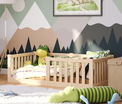 Bellabino Tapi Bett 70x140 cm, Kinderbett mit Rausfallschutz, inklusive Lattenrost, Montessori Bodenbett für Jungen und Mädchen aus Kiefer Massivholz, Natur lackiert, Bed