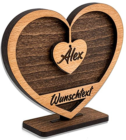 DARO Design - Herz mit Gravur aus Holz - Wunschtext und 1 Name - Geschenk für Eltern, Großeltern, Oma, Opa, Enkel, Freunde, Liebe - Größe 15x12x4cm - Individuell, Persönlich