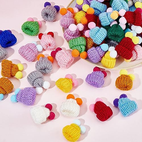 nbeads 72 Stück 12 Farben Gestrickte Wolle Mini Hut, Häkelmütze Cute Pet Ornament Zubehör mit Double Pom Pom Ball für Schmuckherstellung DIY Weihnachten Home Decor Craft Art