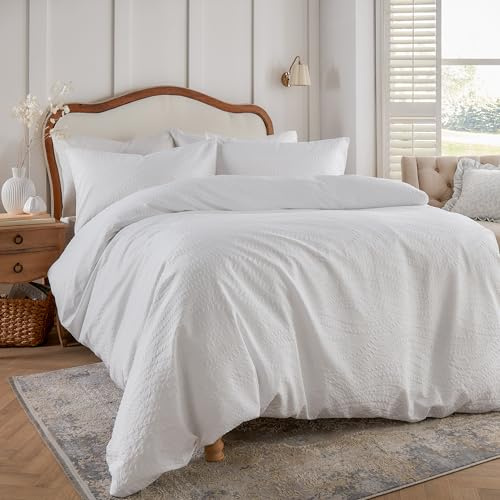 furn. Wylder Nature Georgia Duvet Cover Set – Elegant Heat-Pressed Textured Bedding with Button Closure (White - Single)