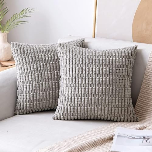 2er Set Kissen mit Füllung (30x50cm Senf) Modell Mosa Kordsamt kurz gestreift, als Sofakissen, Couchkissen Dekokissen Zierkissen, Premium Füllkissen inklusive, weich & angenehm, Doppelpack