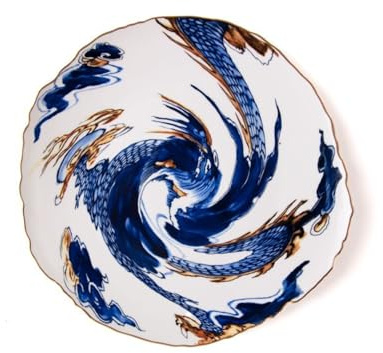 Seletti Classics on Acid - Imari Dragon | Piatto da Portata in Porcellana – Stile Classico con un Tocco di FolliaUn design che strizza l’occhio alla tradizione ma osa