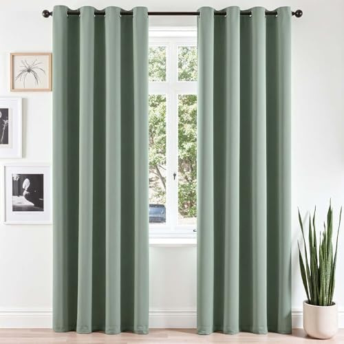 Vangao Vorhang Blickdicht mit Ösen 2er Set H220 x B140 cm, Salbeigrün | Verdunklungsvorhänge Lichtundurchlässig 220 cm lang, Gardinen Wohnzimmer Schlafzimmer Kinderzimmer Fenster Thermovorhang