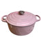 Cocotte en fonte braisière, faitout en émail, revêtement en émail antiadhésif, bonne étanchéité, léger, pour toutes les sources de chaleur, corps de la marmite marmite à soupe en fonte rose 24 cm