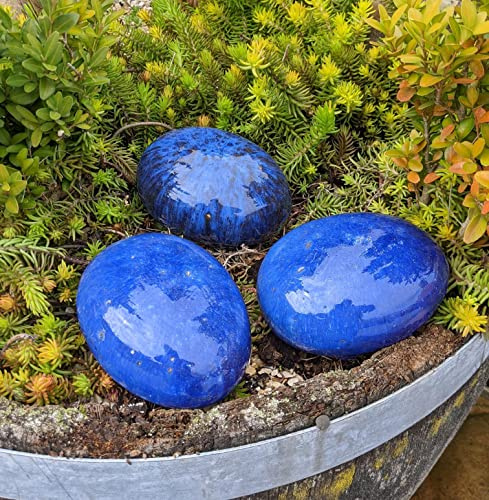 Generisch NEU !! Angebot !! Kleine ovale Eier Steine 3er Set aus frostfesten Steinzeug 12 cm lang blau glasiert Deko Garten Obst Figur Landhaus Herbst Erntedankfest