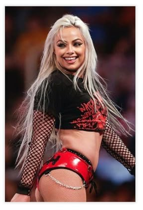 AAVEDA Liv Morgan 1 Leinwand-Poster, Schlafzimmer-Dekor, Sportlandschaft, Büro, Raumdekoration, Geschenk, ungerahmt, 30 x 45 cm