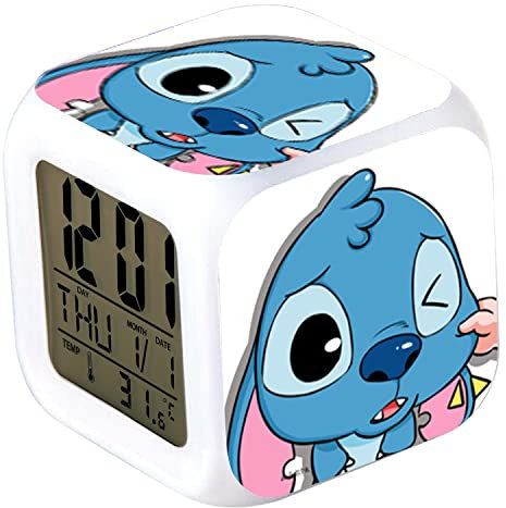 R-timer Stitch Wecker Digitaluhr mit Temperatur Großes LED Nachtlicht intelligenter Wecker mit Ladekabel für Mädchen, Kinder, Teenager Geschenk (Gesicht Kneifen)