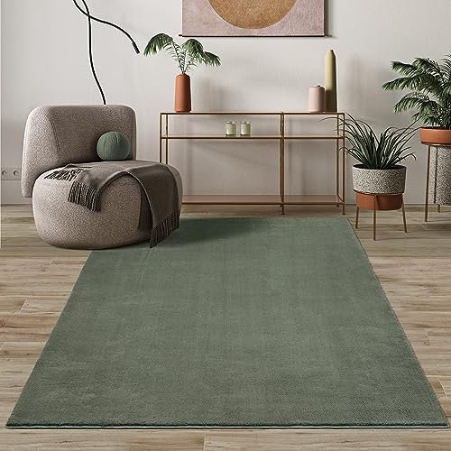 Mia's Teppiche Comfort Tapis Moderne Moelleux à Poils Courts, Dessous antidérapant, Lavable à 30 degrés, Super Doux, Aspect Fourrure, Vert foncé, 60 x 110 cm