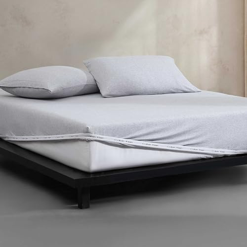 Calvin Klein Bettwäsche-Set für King-Size-Bett, Baumwoll-Melange-Jersey-Bettwäsche-Set mit tiefen Taschen, super weich und gemütlich, ideales Valentinstagsgeschenk (Moderne Baumwolle, Graublau,