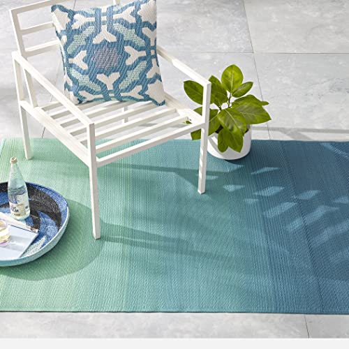 FAB HAB Outdoor-Teppich - wetterfest, farbecht, wendbar - recycelter Premium-Kunststoff - Ombre - Terrasse, Balkon, Garten, Flur, Bad - Kunststoffteppich Big Sur Türkisgrün, 120x180 cm