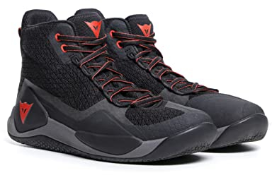 DAINESE - Atipica Air 2 Shoes, Scarpa da Moto Estiva, Tessuto in Mesh, Rinforzi Protettivi, Suole Asimmetriche Groundtrax, Scarpe Moto da Uomo, Nero/Rosso Fluo, 45