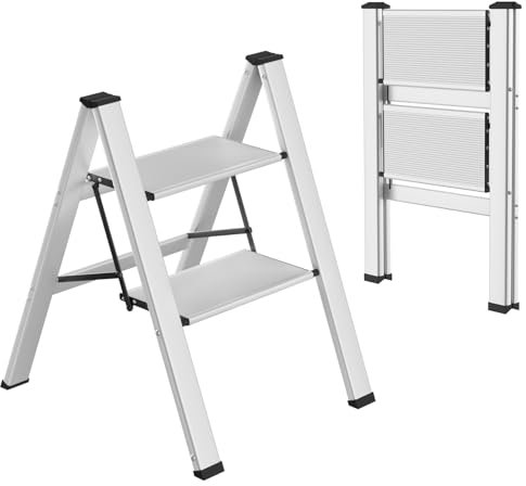 TLGREEN Alu Trittleiter 2-Stufen-Leiter Klappleiter rutschfeste Stehleiter Haushaltsleiter Multifunktionale Tritthocker Einfach zu Verstauen bis 150kg Belastbar für Küchen Haushalt Außen Büro Silber