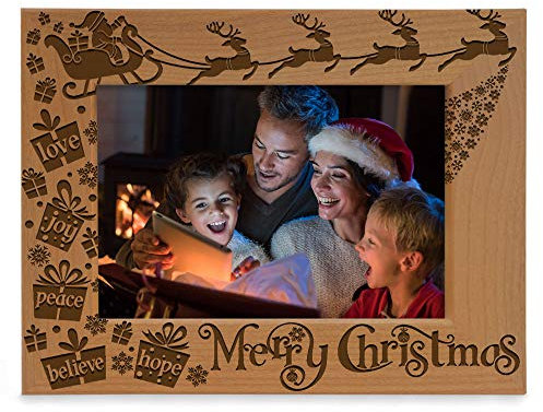 KATE POSH Bilderrahmen mit Aufschrift Merry Christmas Love Peace Joy Believe Hope, The Magic of Christmas Family Santa, Rentier und Schlitten, Naturholz-Bilderrahmen (10,2 x 15,2 cm)