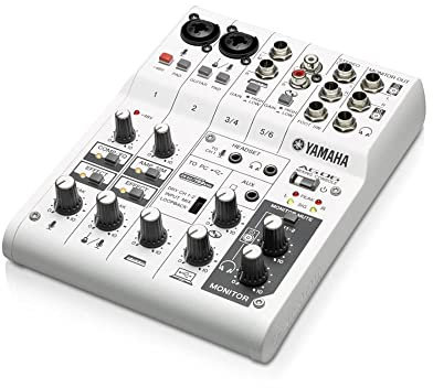 Yamaha AG06 – Table de mixage polyvalente avec interface USB audio pour le streaming et l'enregistrement – Blanche