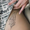 MyJagua Tattoo • Feder Blumen | 1-2 Wochen Tattoo | Auf Pflanzenbasis | Hautverträglich | Wasserfest | Neue Tattoo Technologie | Kein Klebe Tattoo