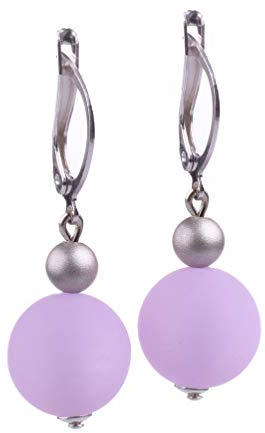 Ohrring Mara, leichte Klappbrisur mit einer Polaris- und einer metallic lackierten Acrylperle in vielen attraktiven Farben, handgefertigt von Adi-Modeschmuck in Berlin (Flieder)