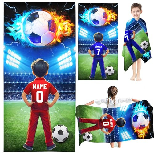 KIDSLOVE Personalisiert Fußball Strandtuch Mit Name, Personalisiertes Fußball Handtuch Badetuch Mit Name Mikrofaser Strandtuch Strand Groß 80x150cm Badetuch Junge Kinder (1,40 x 80 cm)