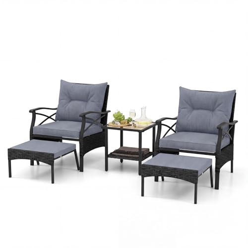 COSTWAY Salon de Jardin en Rotin 5 Pièces (Noir+Gris) | Ensemble de Meubles de Patio avec 2 Chaises 2 Poufs et 1 Table Basse Plateau en Verre Trempé Coussins Doux, pour Patio Cour