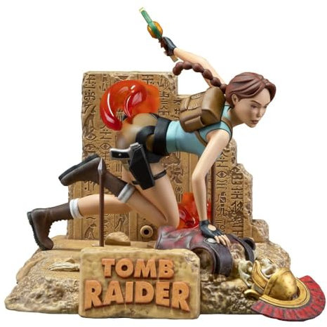 Dark Horse Tomb Raider 1996 PVC Statue Lara Croft Classic Era 17 cm