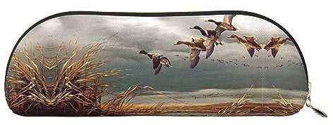 COMAAM Pizza Faultier Leder halbrunde Aufbewahrungstasche Große Kapazität Stift Bleistift Tasche Geeignet Für Die Aufbewahrung Von Stiften Und Kosmetik, Jagd Fliegende Wilde Enten, Einheitsgröße,