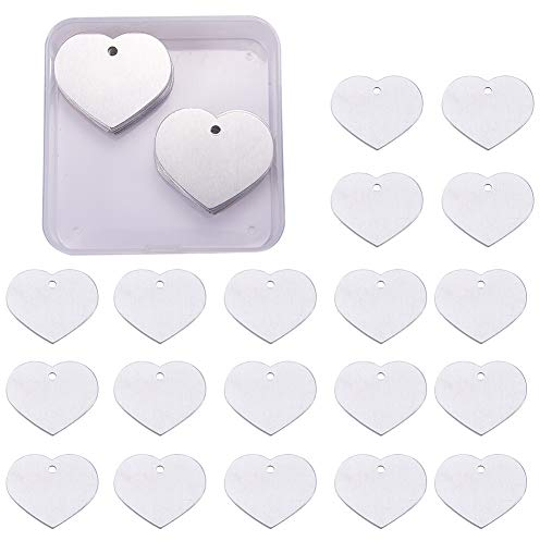 BENECREAT 30 Pack Stanzen Rohlinge Aluminium Blank Anhanger fur Armband Ohrring Anhanger Charms Erkennungsmarken 3.8x3.2cm, Herzform, 1mm dick