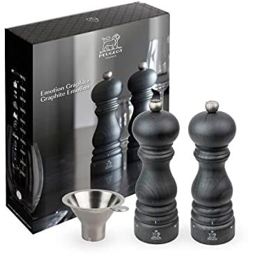 PEUGEOT - Coffret Cadeau Paris Graphite - Moulin à Poivre + Moulin à Sel 18 cm + Entonnoir à Épices - Réglage u'Select - Bois Labellisé PEFC - Fabrication Française - Coloris Graphite