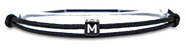 Made by Nami Surfer-Armband Personalisiert mit Buchstabe - Damen Herren Mädchen Pärchen-Armband individualisiert - Freundin Freundschaftsarmband Geschenk - Wasserfest & Verstellbar (Schwarz S)
