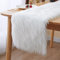 Topspitgo Kunstfell Modern Tischläufer - 30x80cm Deko Fell Tischläufer Weiß，Weihnachten Tischläufer für Weihnachten ,Hochzeit，Home Esstisch, Schminktisch, Couchtisch Moderner Tischläuf