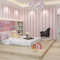 KeTian Vliestapete im europäischen Stil, modern, puristischer Country-Stil, Streifen,Gestreift für Wohnzimmer, Schlafzimmer, als TV-Hintergrundwand, rosa/rot, 1.73' W x 32.8'L=57 sq.ft