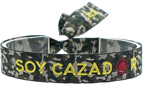 BDM Herren- oder Damenarmband aus Tarnstoff mit gesticktem Spruch „I am a Hunter“, Maße 30 x 1,5 cm mit kugelförmigem Schiebeverschluss für Damen und Herren