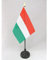 AZ FLAG - Tischflagge Ungarn - 15x10 cm Goldene Splitze - Ungarische Tischfahne 10 x 15 Cm - Flaggen