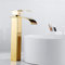 Robinet salle de bain lavabo cascade haut michoeur salle de bain haute en cascade avec eau chaude et froide en laiton (OR)